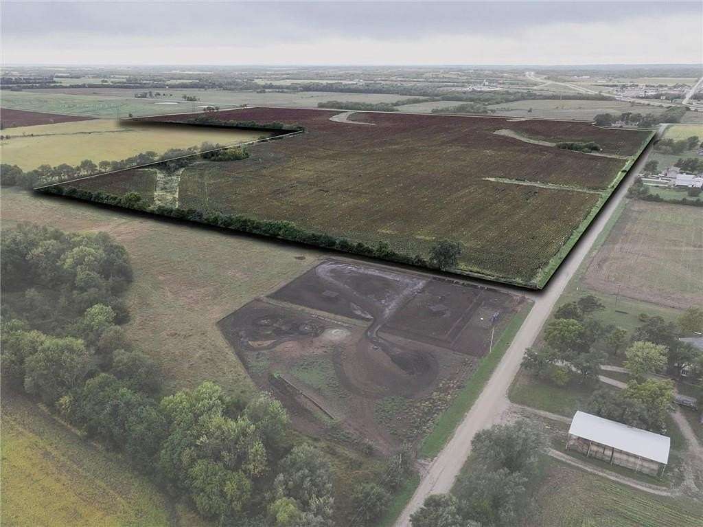 119 Acres of Land for Sale in Ottawa, Kansas