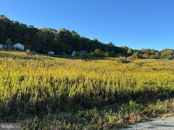 1 Acre of Residential Land for Sale in New Ringgold, Pennsylvania