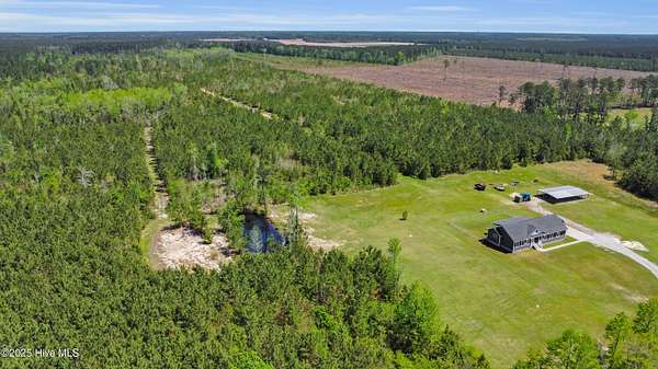 172 Acres of Land with Home for Sale in Trenton, North Carolina