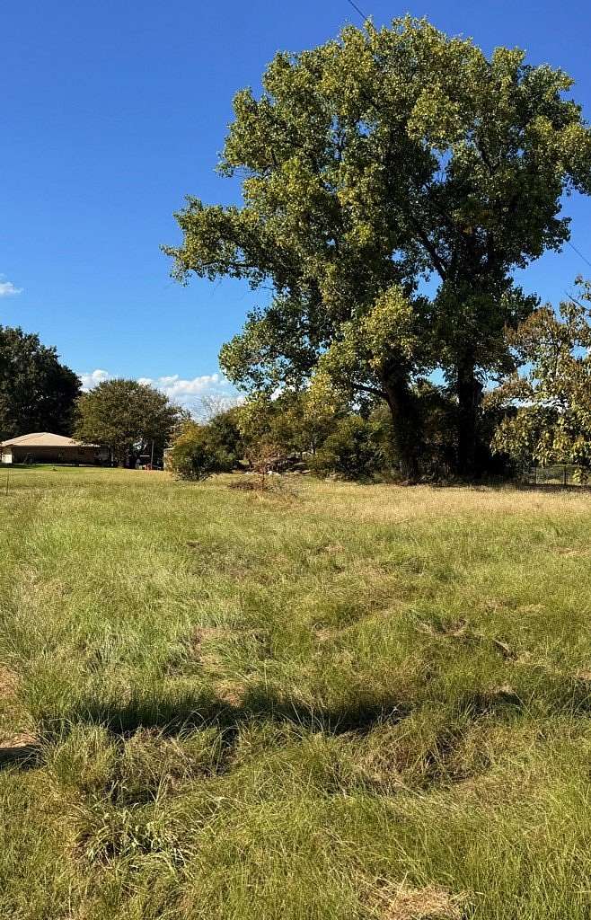 0.2 Acres of Residential Land for Sale in Trinidad, Texas