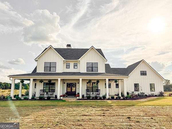 12 Acres of Land with Home for Sale in Newborn, Georgia