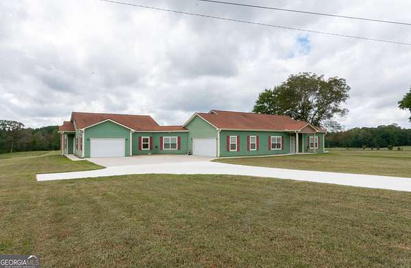 28.6 Acres of Land with Home for Sale in Newnan, Georgia