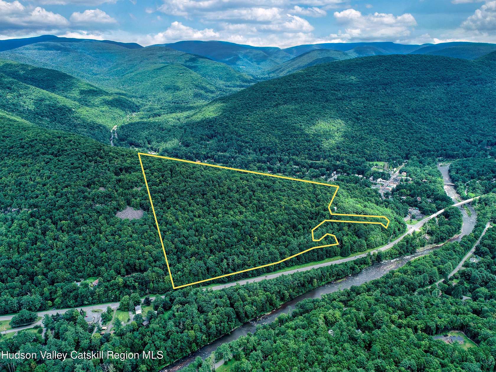 41.7 Acres of Land for Sale in Phoenicia, New York