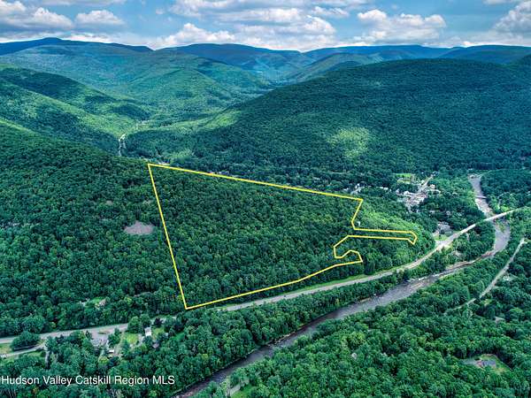 41.7 Acres of Land for Sale in Phoenicia, New York