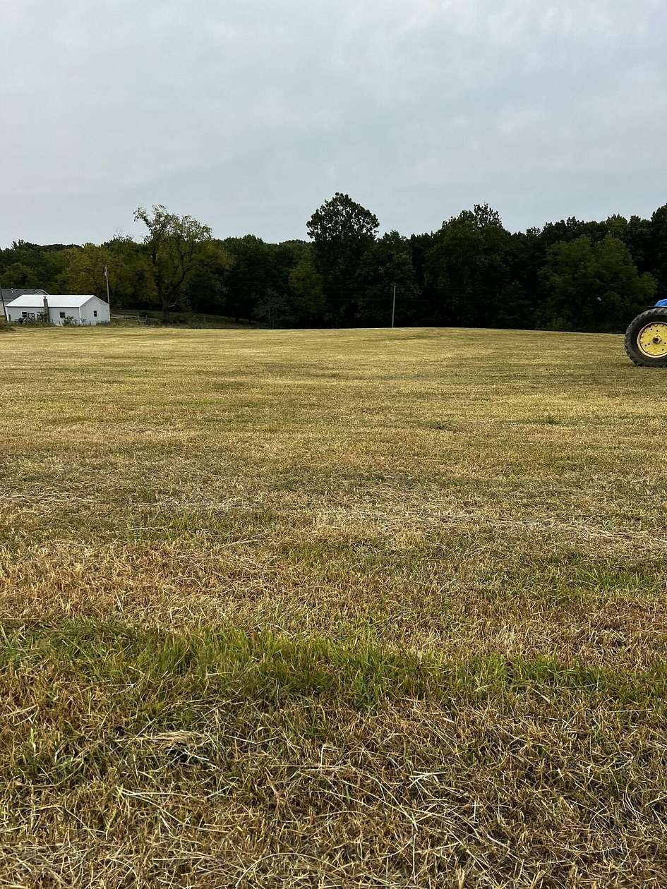 3 Acres of Residential Land for Sale in Oldfield, Missouri
