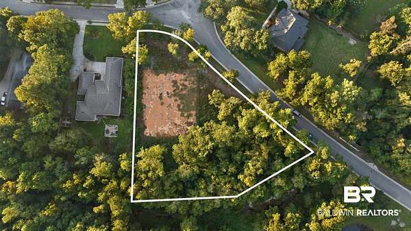 1 Acre of Residential Land for Sale in Fairhope, Alabama