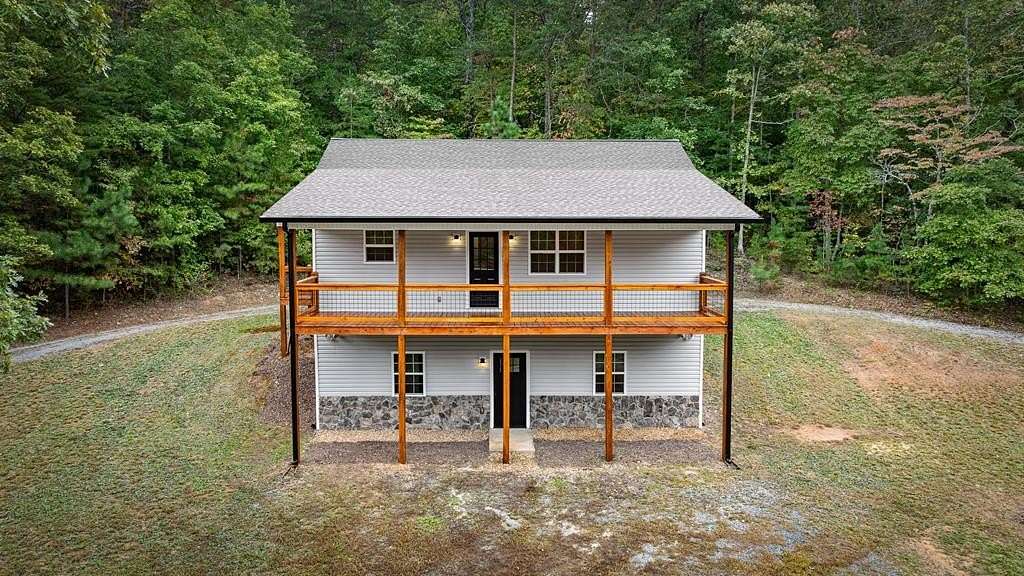 3 Acres of Residential Land with Home for Sale in McCaysville, Georgia