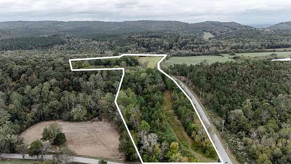 15.1 Acres of Land for Sale in Ringgold, Georgia