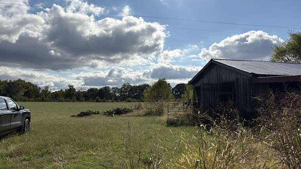 2.26 Acres of Residential Land for Sale in Belvidere, Tennessee