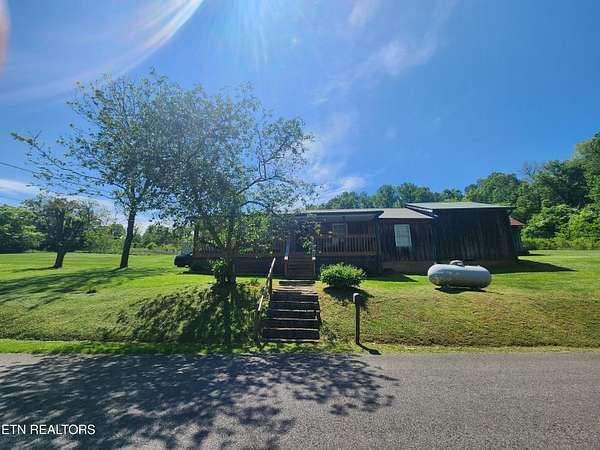 7.39 Acres of Land with Home for Sale in Rutledge, Tennessee