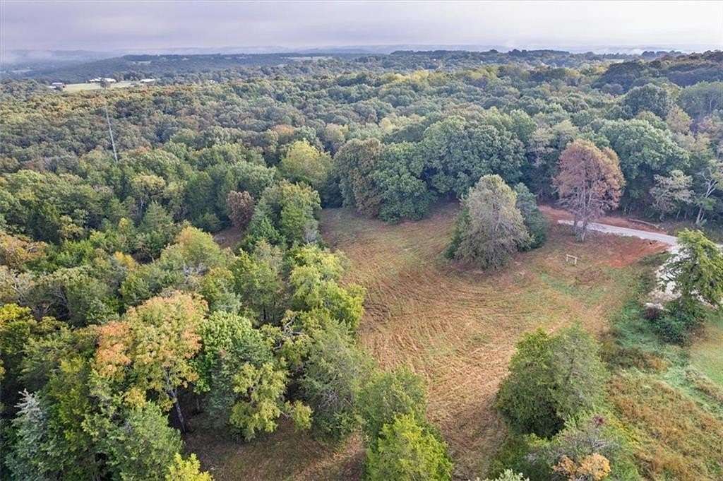 7.68 Acres of Residential Land for Sale in Fayetteville, Arkansas