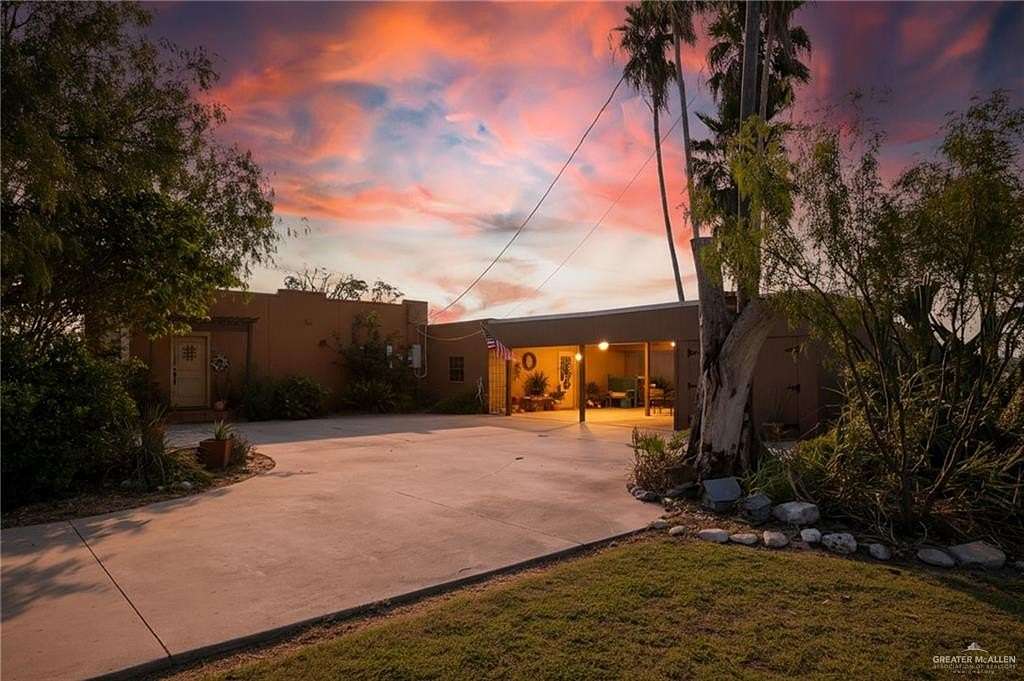 2.25 Acres of Land with Home for Sale in Edinburg, Texas