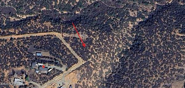 2.7 Acres of Residential Land for Sale in Dewey-Humboldt, Arizona