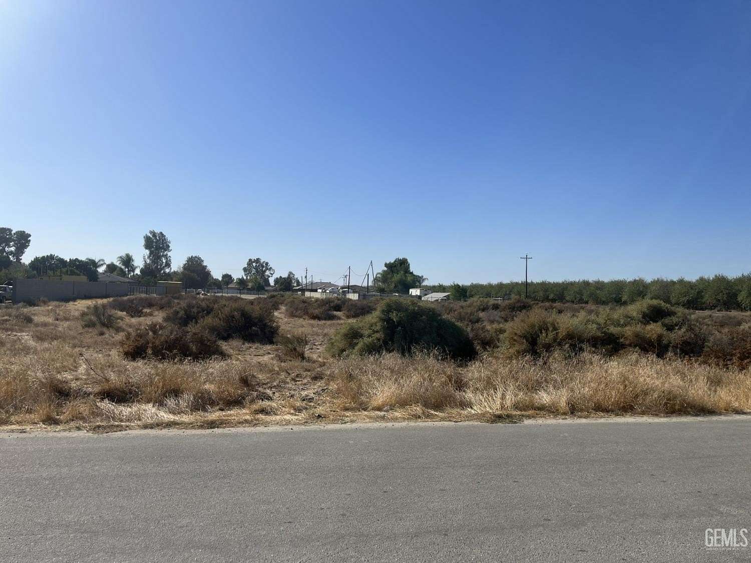 0.91 Acres of Residential Land for Sale in Bakersfield, California