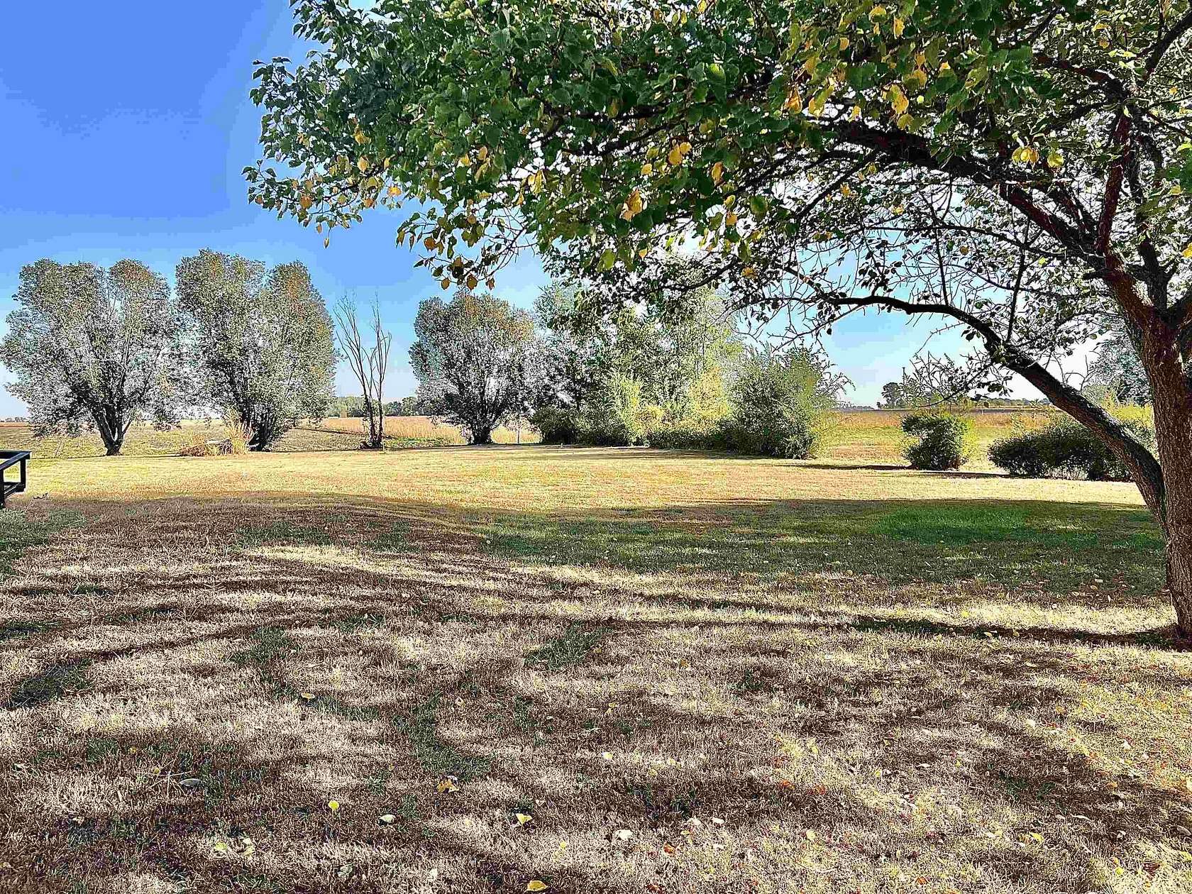 0.37 Acres of Residential Land for Sale in Vermillion, South Dakota