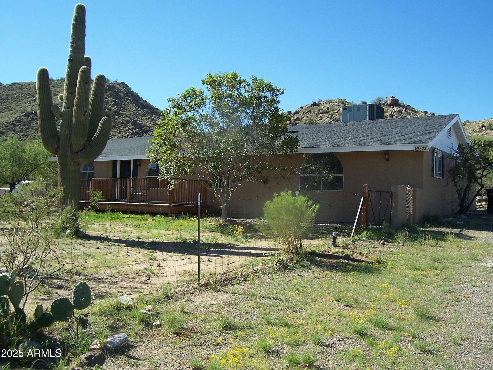 1.65 Acres of Residential Land with Home for Sale in Congress, Arizona