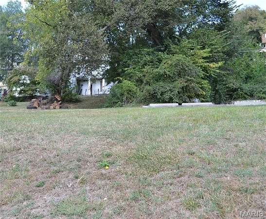 0.17 Acres of Residential Land for Sale in Hannibal, Missouri