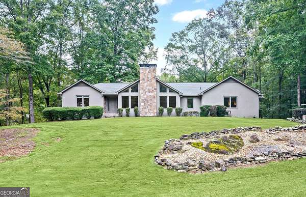 19.5 Acres of Land with Home for Sale in Newnan, Georgia