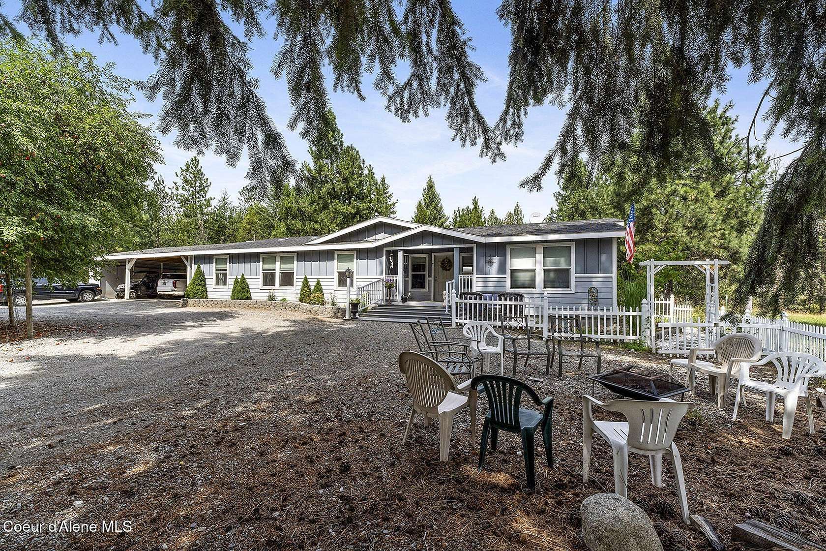 3.82 Acres of Residential Land with Home for Sale in Rathdrum, Idaho