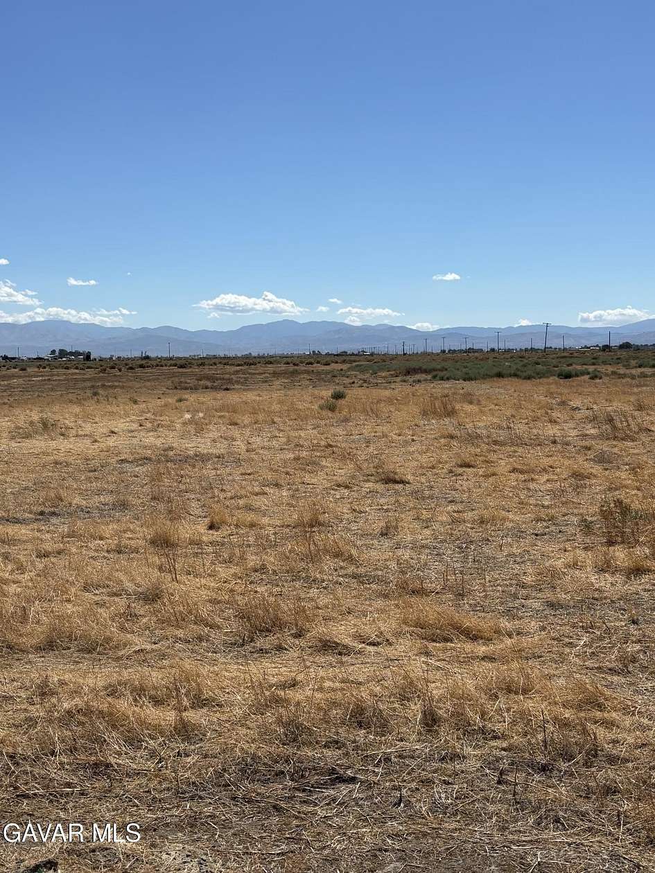 Land for Sale in Roosevelt, California