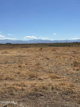 Land for Sale in Roosevelt, California