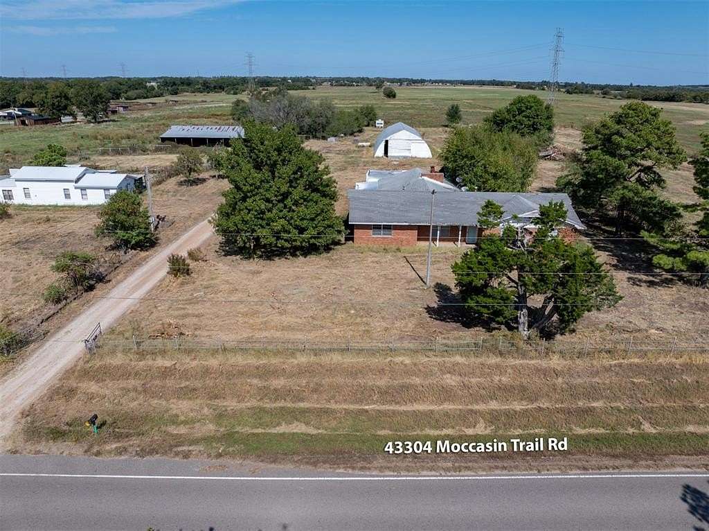30 Acres of Agricultural Land with Home for Sale in Meeker, Oklahoma