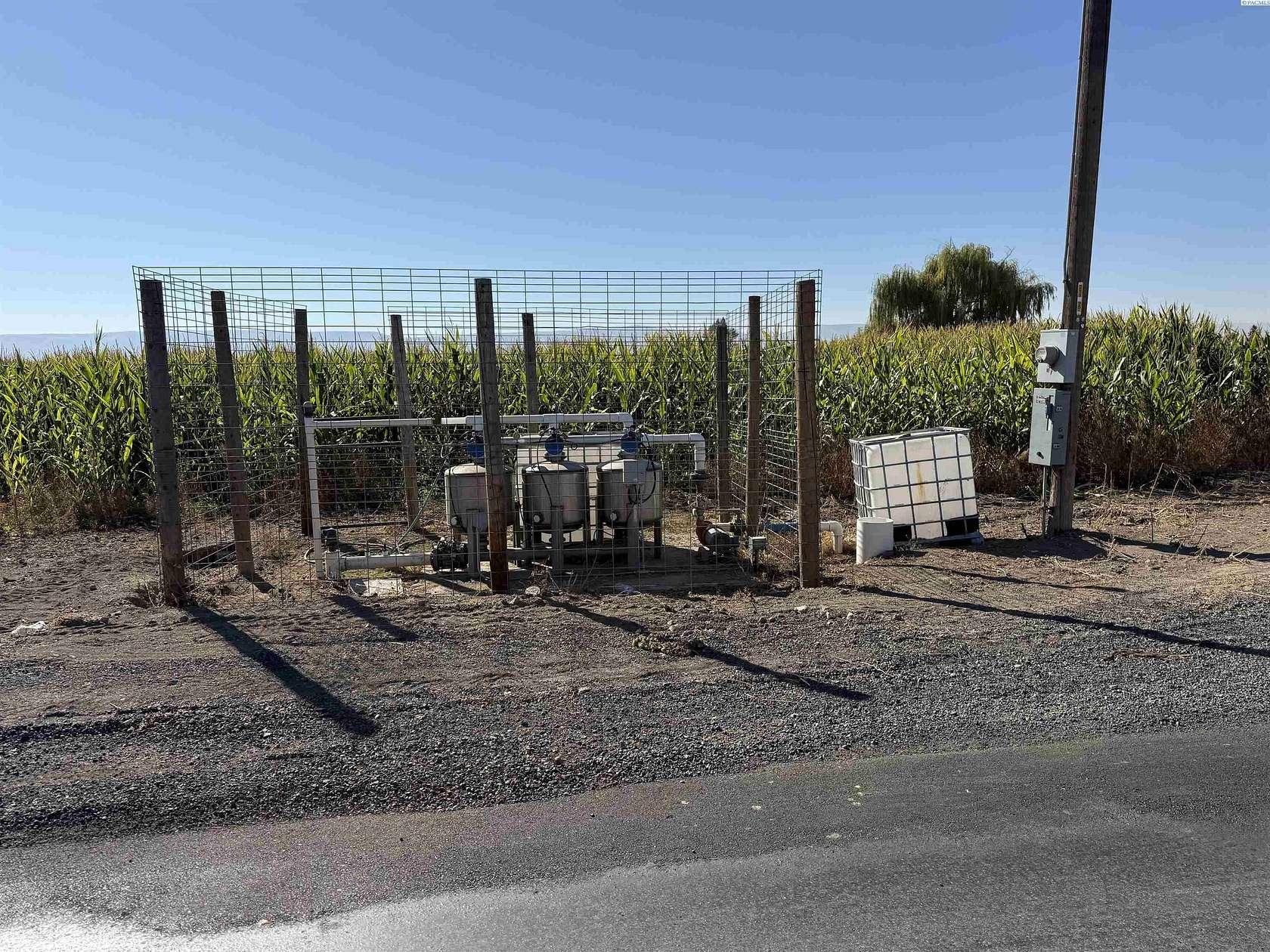 17.6 Acres of Agricultural Land for Sale in Prosser, Washington