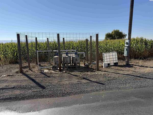 17.6 Acres of Agricultural Land for Sale in Prosser, Washington