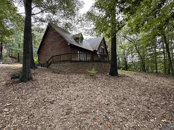 5.7 Acres of Residential Land with Home for Sale in Leesburg, Alabama