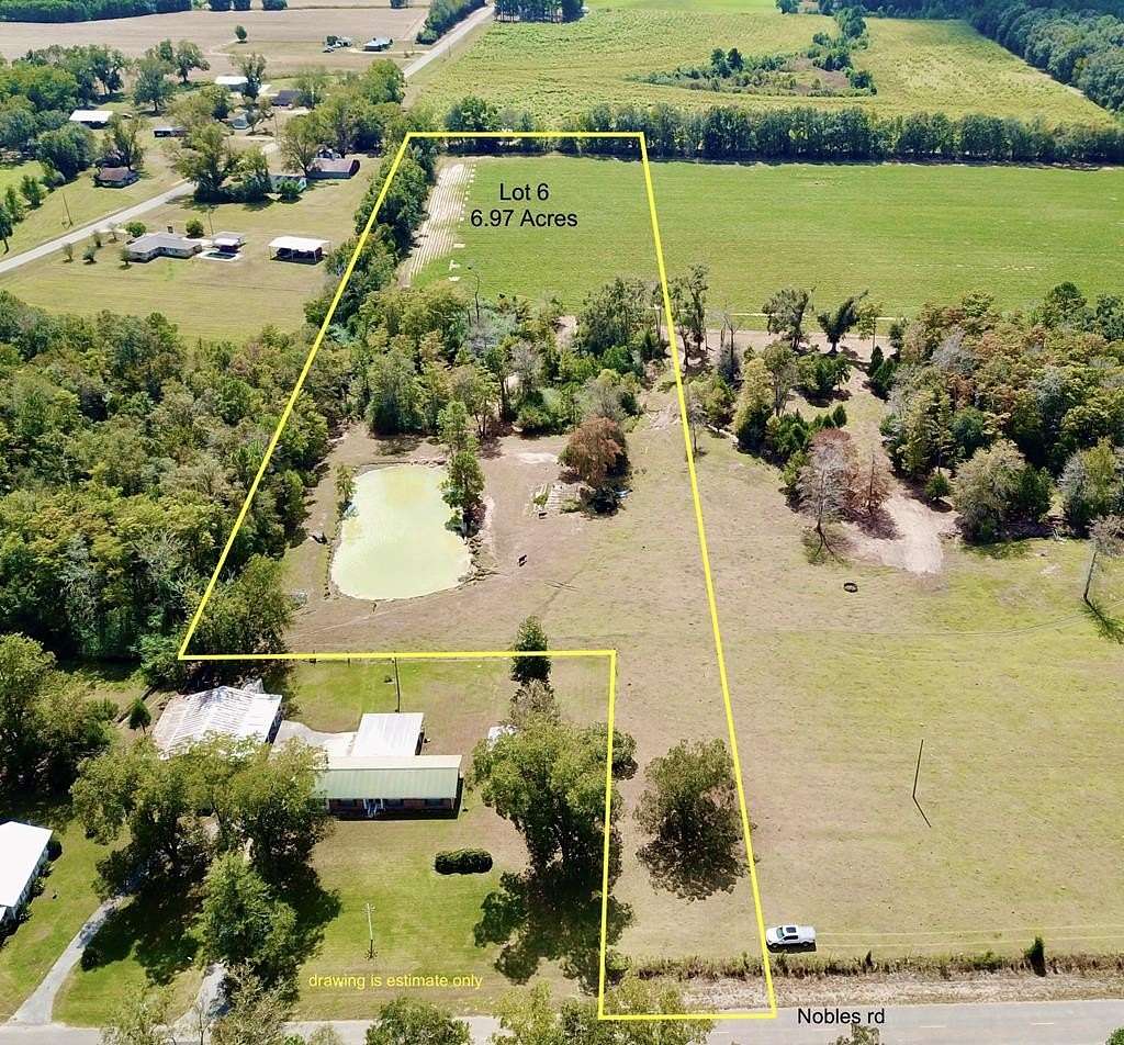 7 Acres of Land for Sale in Cottonwood, Alabama