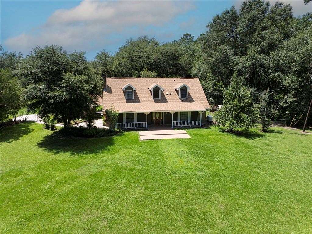 6 Acres of Land with Home for Sale in Pearl River, Louisiana