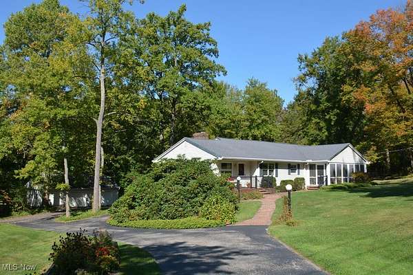 3.16 Acres of Residential Land with Home for Sale in Chesterland, Ohio