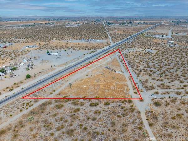 3 Acres of Residential Land for Sale in Phelan, California