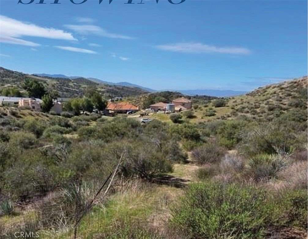 4 Acres of Land for Sale in Agua Dulce, California