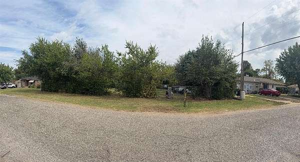 0.33 Acres of Residential Land for Sale in Oklahoma City, Oklahoma