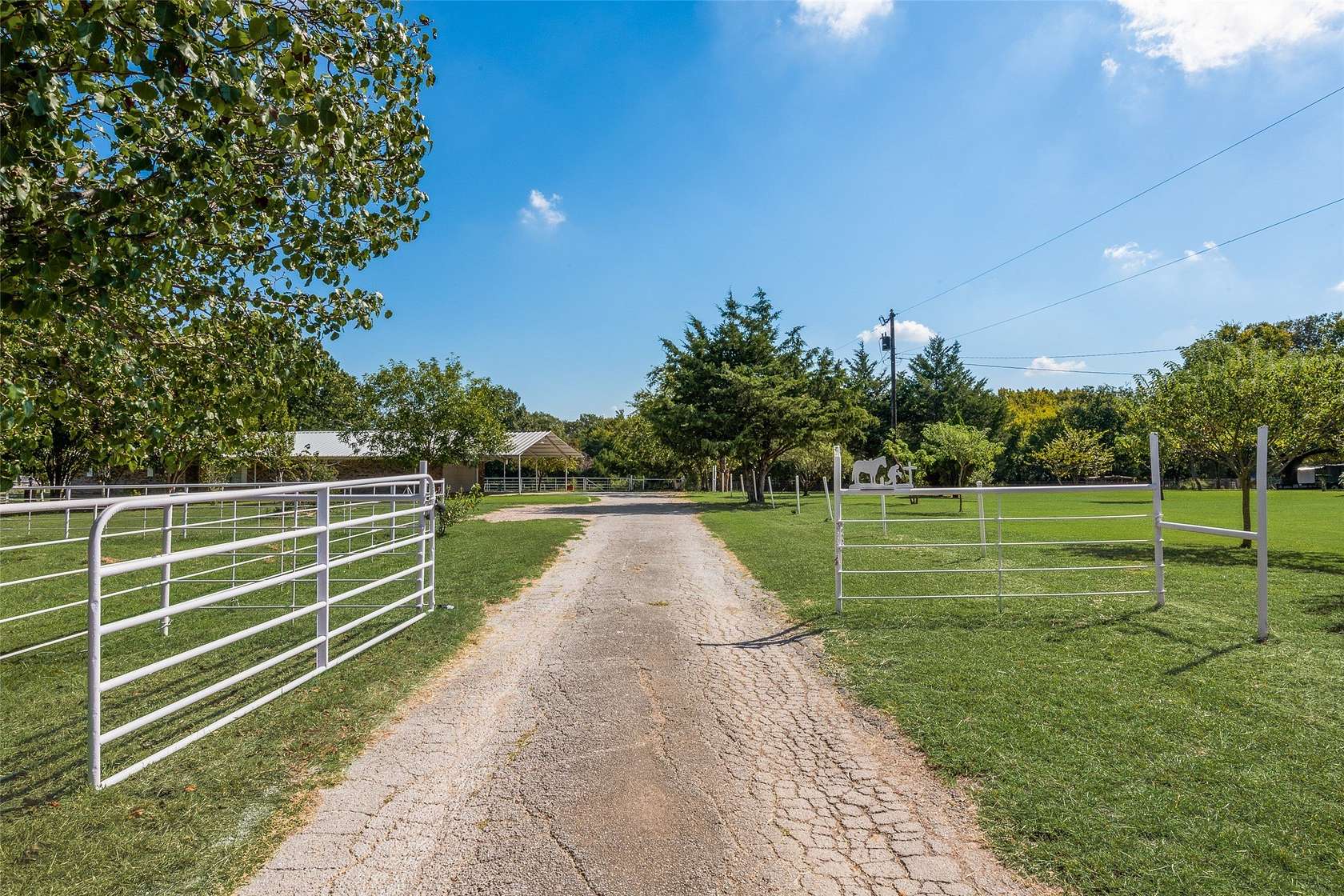 5.2 Acres of Land with Home for Sale in Decatur, Texas
