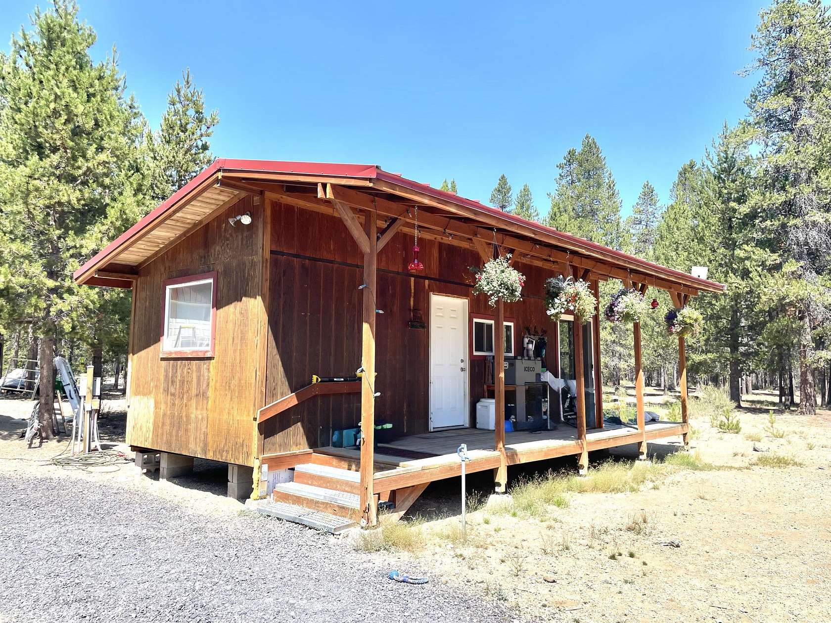 5 Acres of Land with Home for Sale in Crescent Lake, Oregon