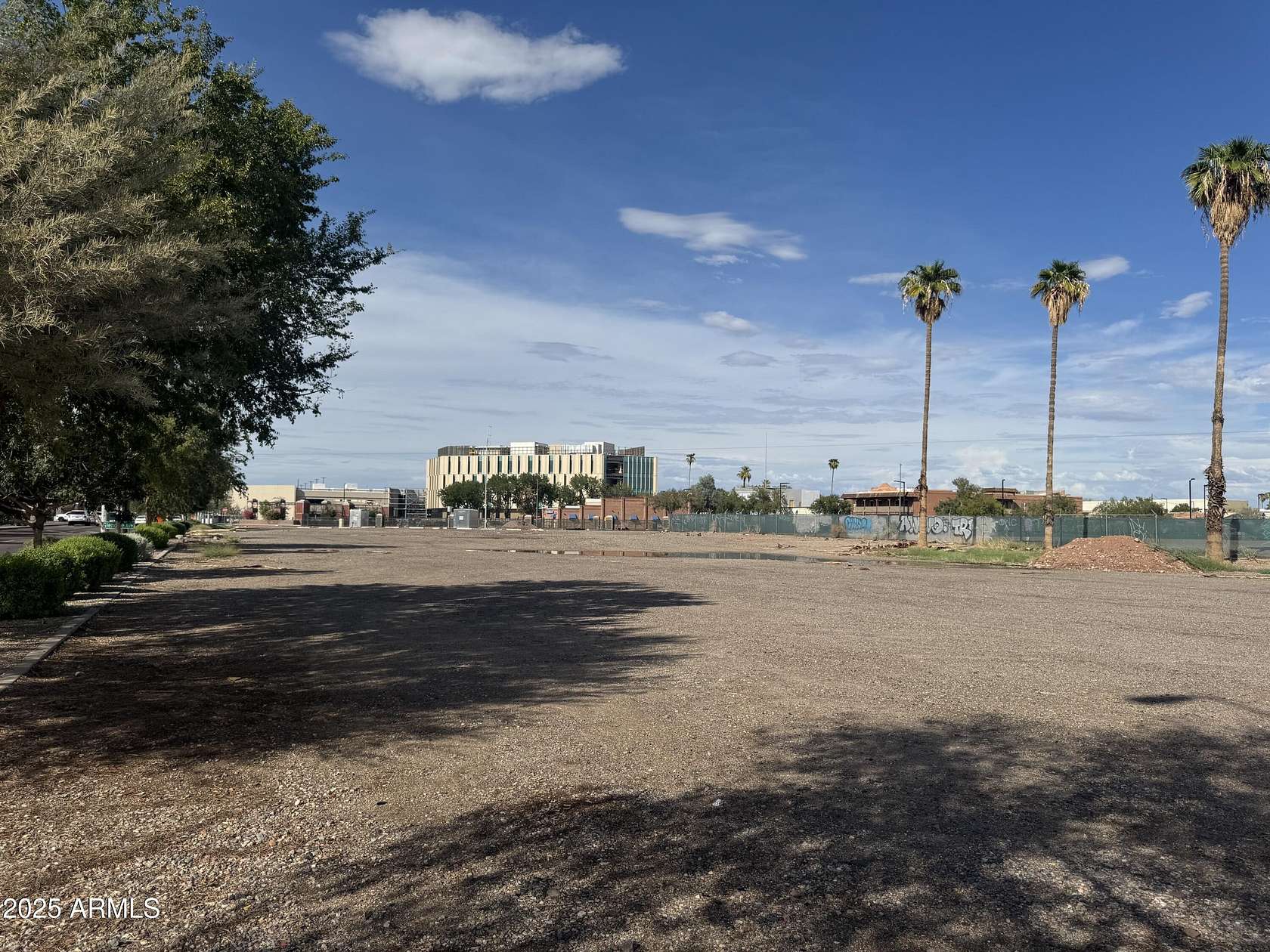1 Acre of Mixed-Use Land for Sale in Glendale, Arizona