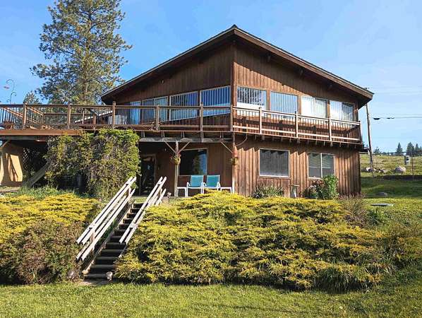 1.7 Acres of Residential Land with Home for Sale in Republic, Washington