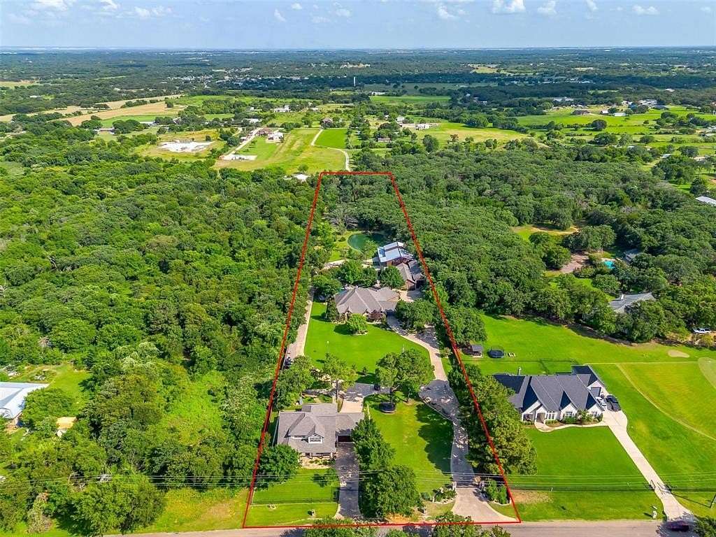 4.49 Acres of Residential Land with Home for Sale in Burleson, Texas