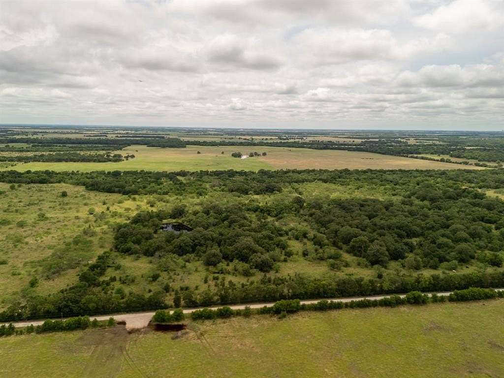 10 Acres of Agricultural Land for Sale in Riesel, Texas