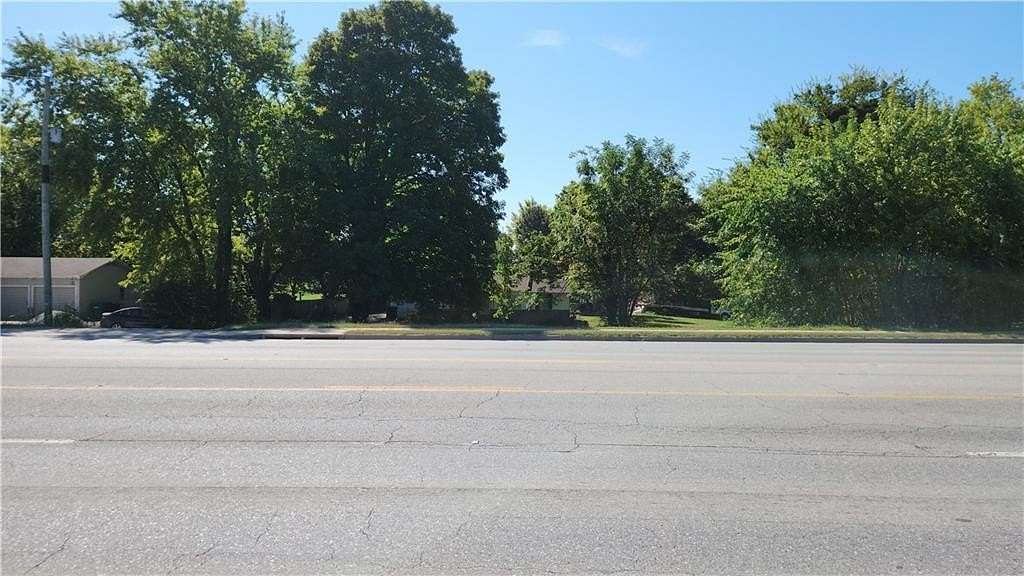 2 Acres of Improved Commercial Land for Sale in Springdale, Arkansas
