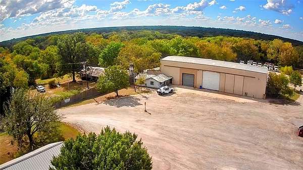 10 Acres of Commercial Land for Sale in Powderly, Texas