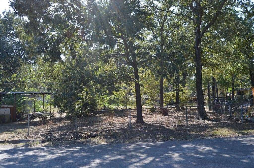 0.12 Acres of Land for Sale in Emory, Texas