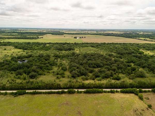 10 Acres of Agricultural Land for Sale in Riesel, Texas
