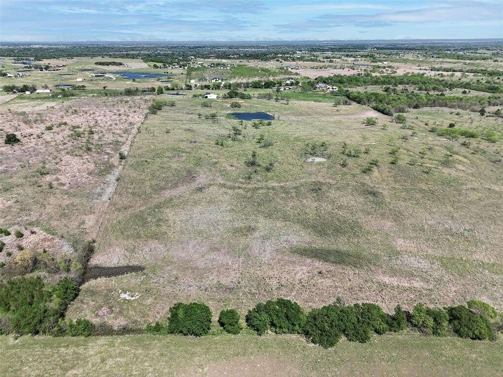 4.52 Acres of Residential Land for Sale in Ennis, Texas