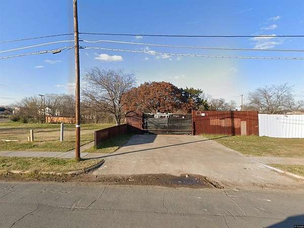 0.17 Acres of Mixed-Use Land for Sale in Dallas, Texas