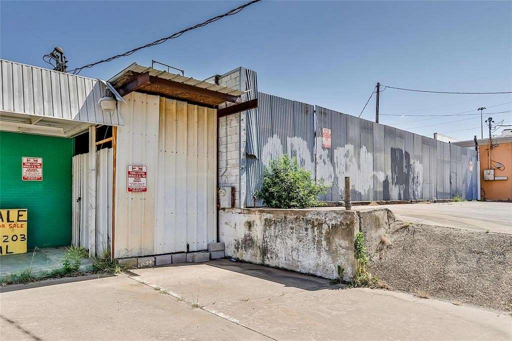 0.2 Acres of Commercial Land for Lease in Denton, Texas