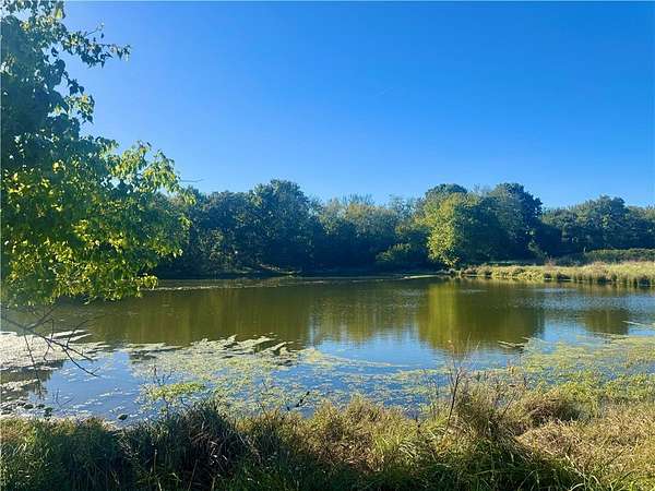 10.8 Acres of Land for Sale in Fayetteville, Arkansas