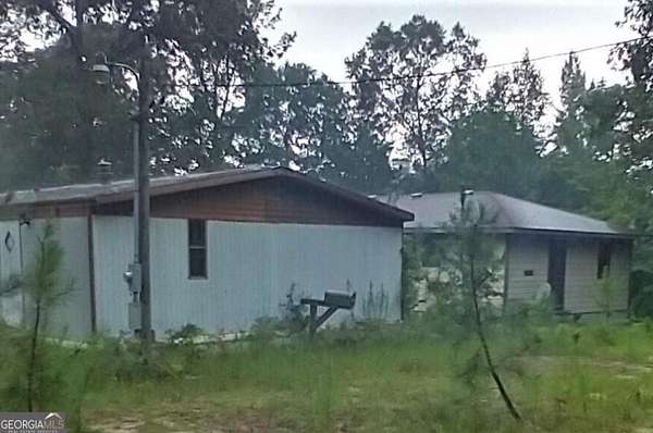 6.25 Acres of Residential Land with Home for Sale in Macon, Georgia